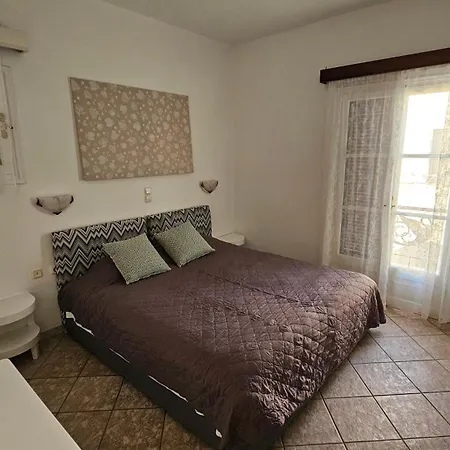 Mylos Naxos Apartment Vivlos