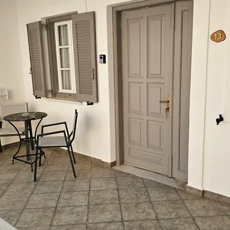 Mylos Naxos Apartment Vivlos